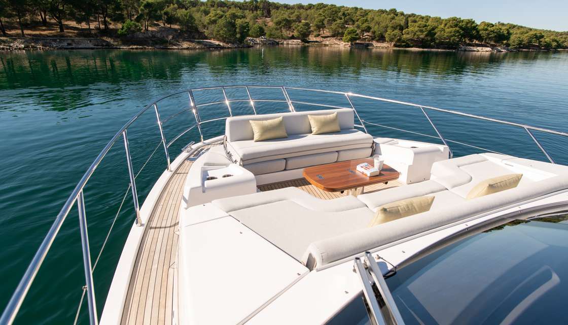 Azimut 60