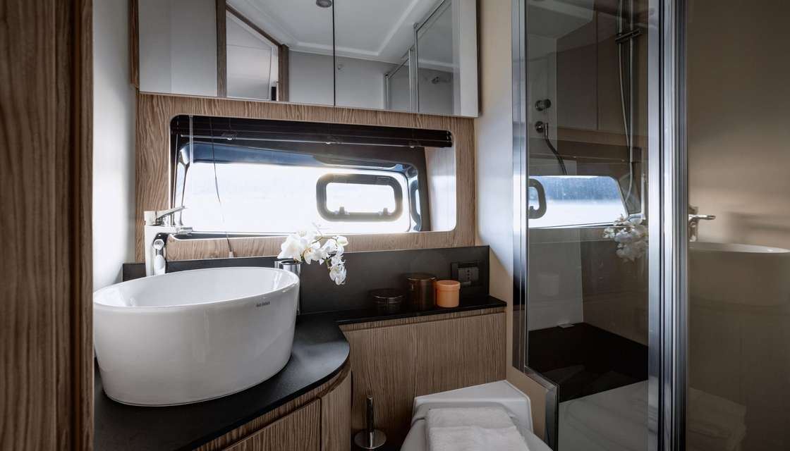 Azimut Atlantis 45