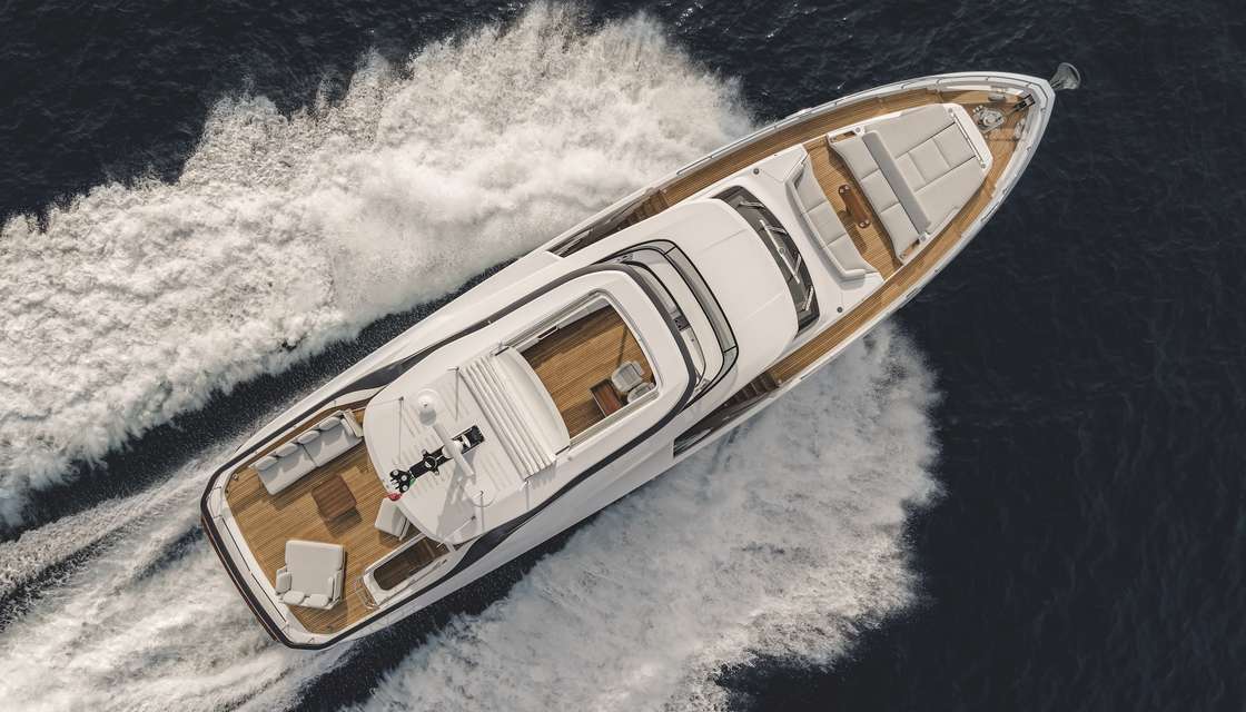 Azimut Grande 26