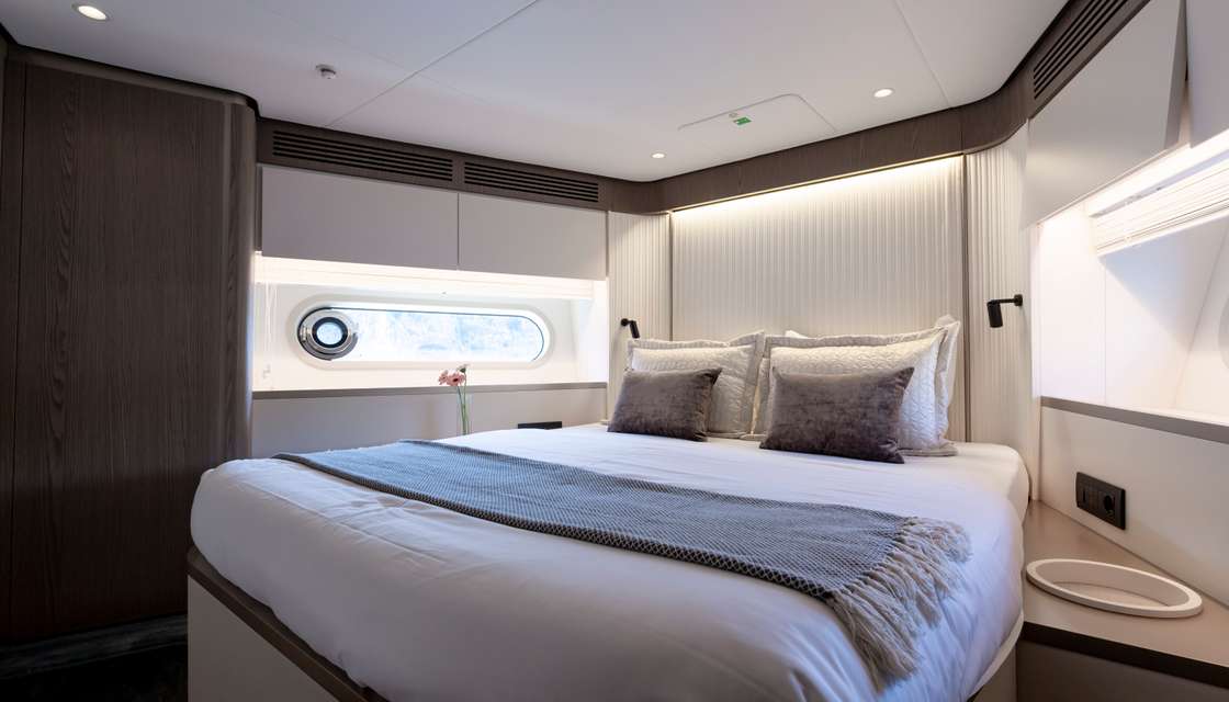 Azimut Magellano 60