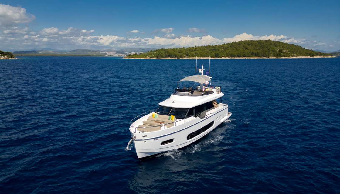 Azimut Magellano 60