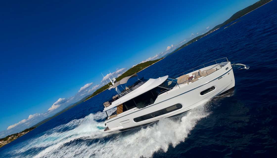 Azimut Magellano 60