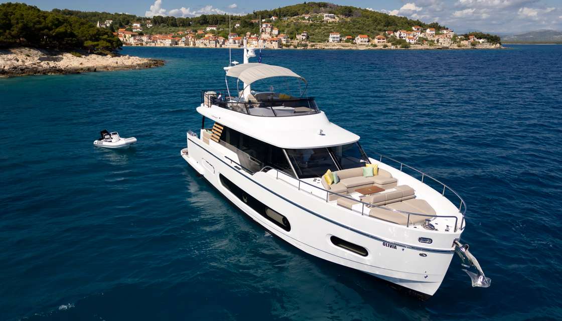 Azimut Magellano 60