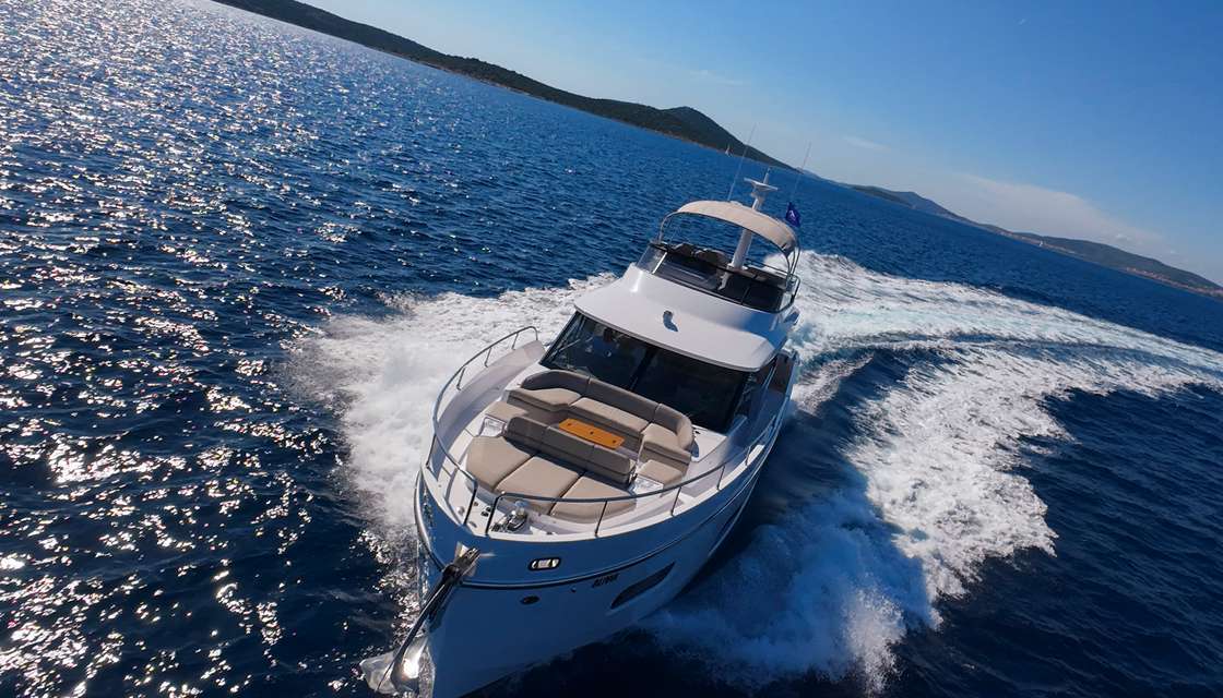 Azimut Magellano 60