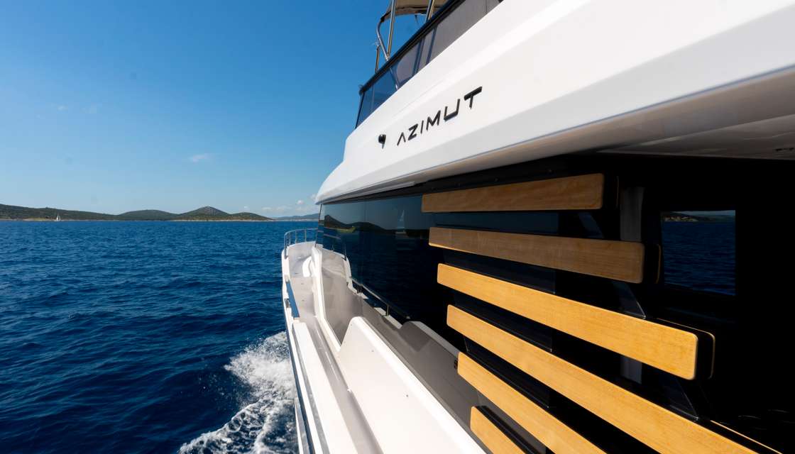 Azimut Magellano 60