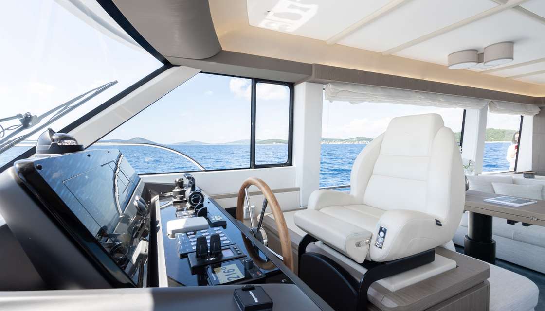 Azimut Magellano 60