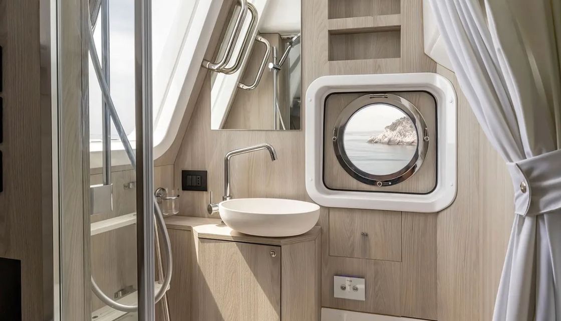 Azimut Magellano 60