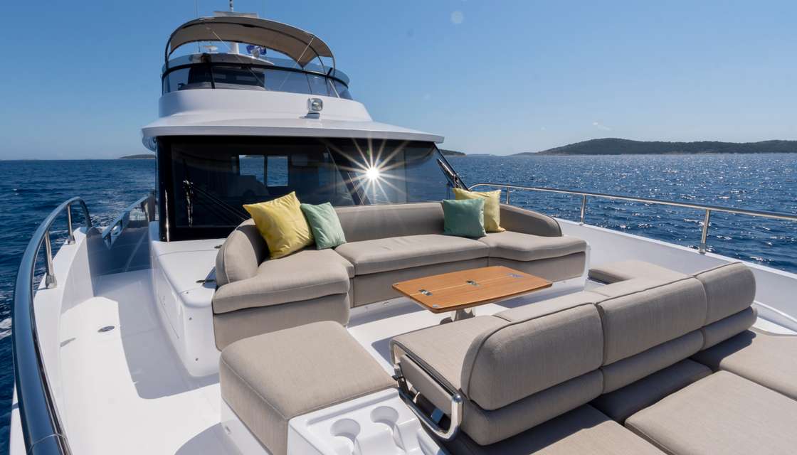 Azimut Magellano 60