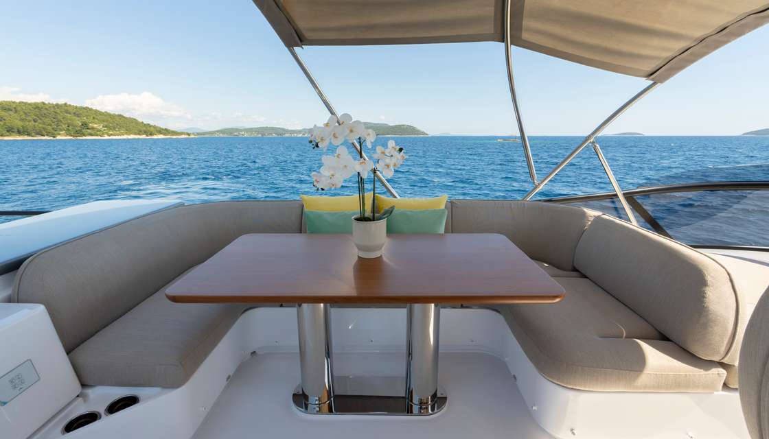 Azimut Magellano 60