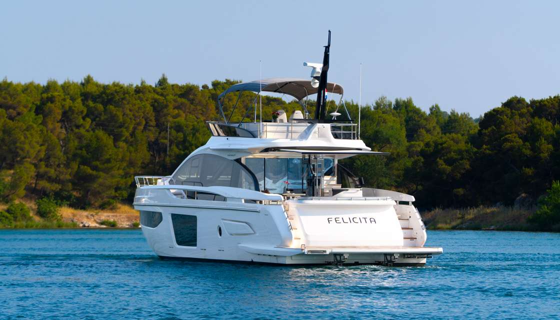 Azimut S7