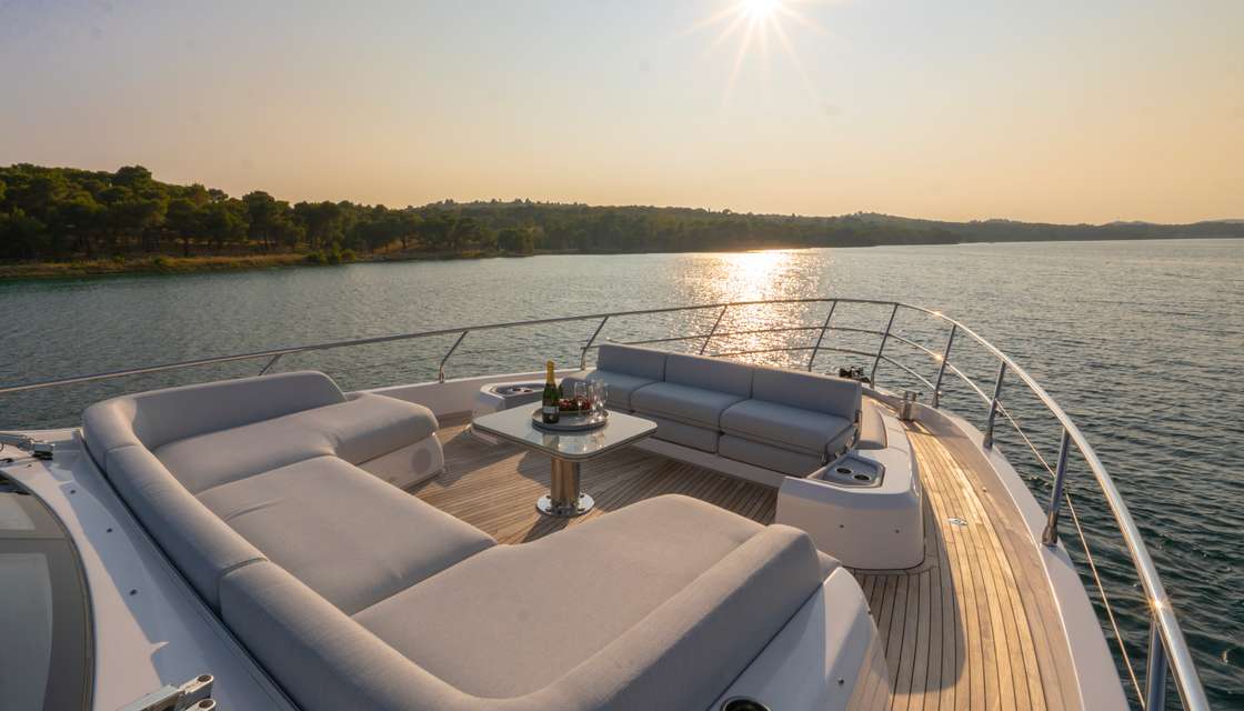 Azimut S7