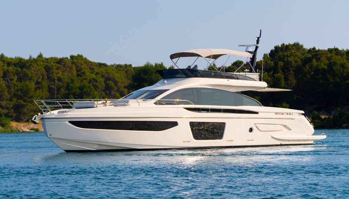 Azimut S7