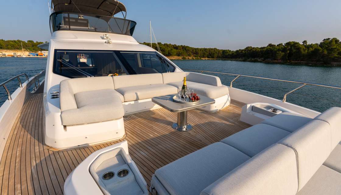 Azimut S7