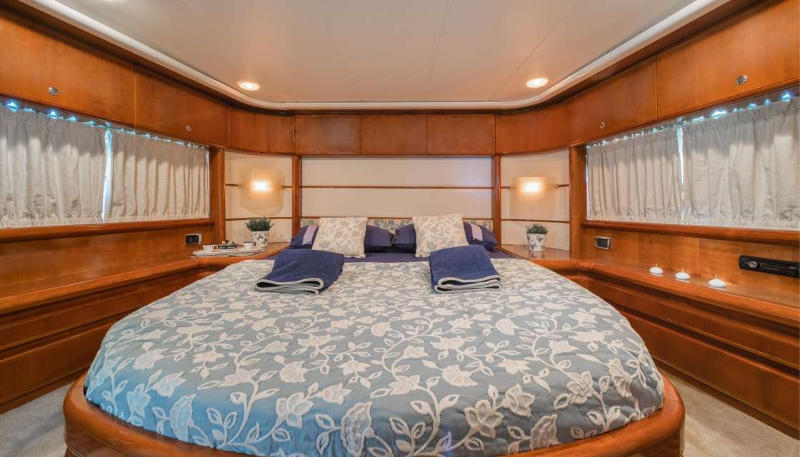 Baia Azzurra 63