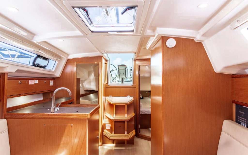 Bavaria 34