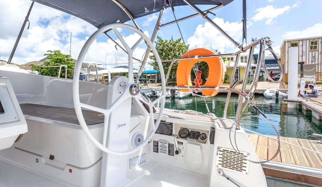 Bavaria 37