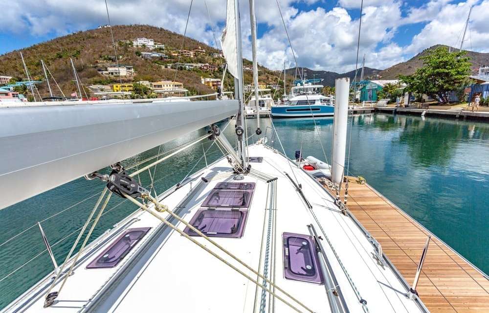 Bavaria 37