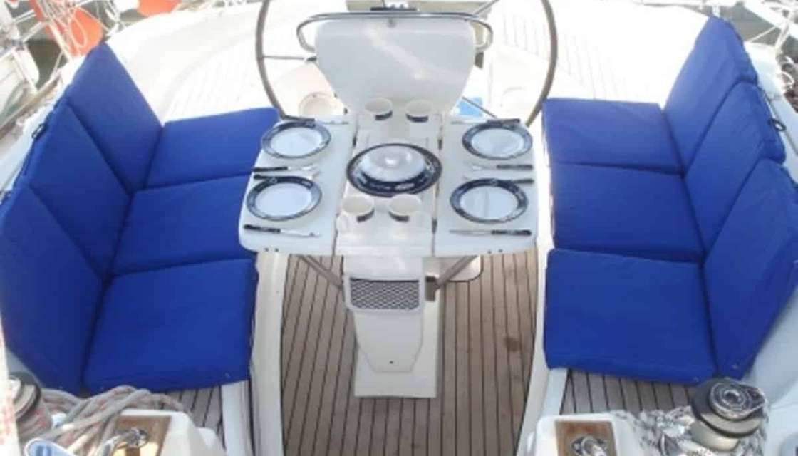 Bavaria 38