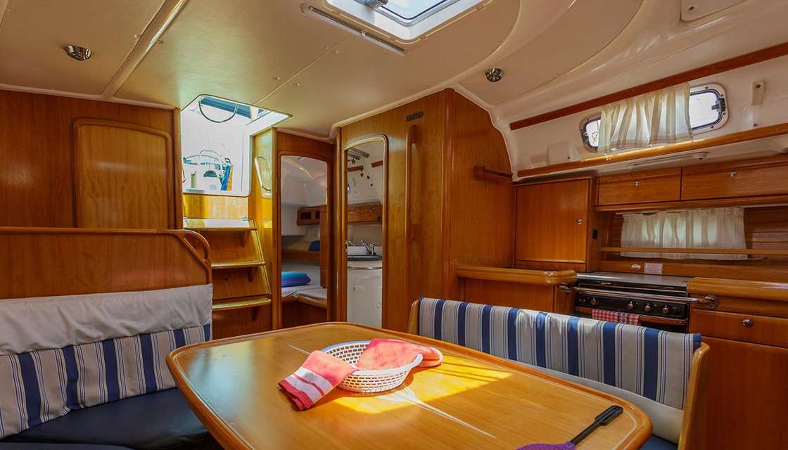 Bavaria 42 Cruiser