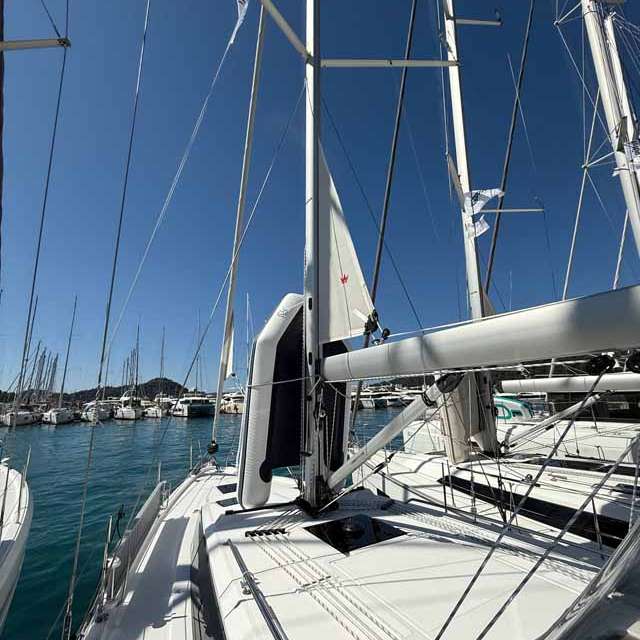 Bavaria C38