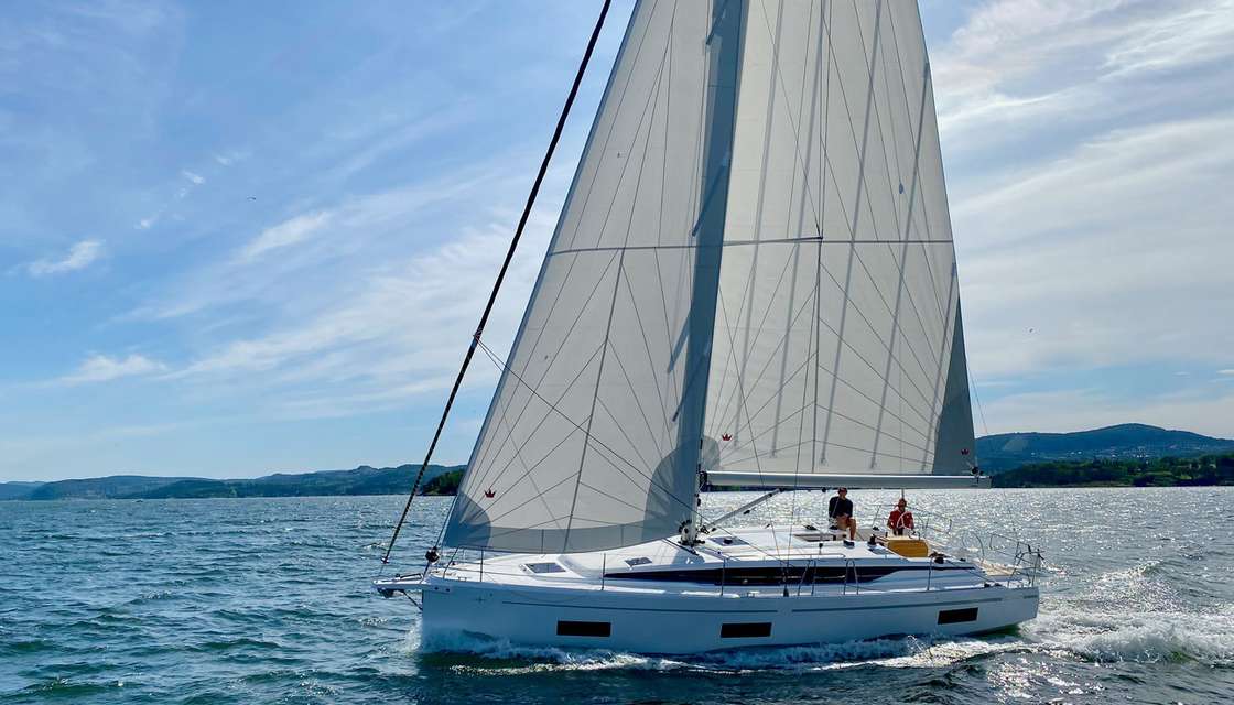 Bavaria C42