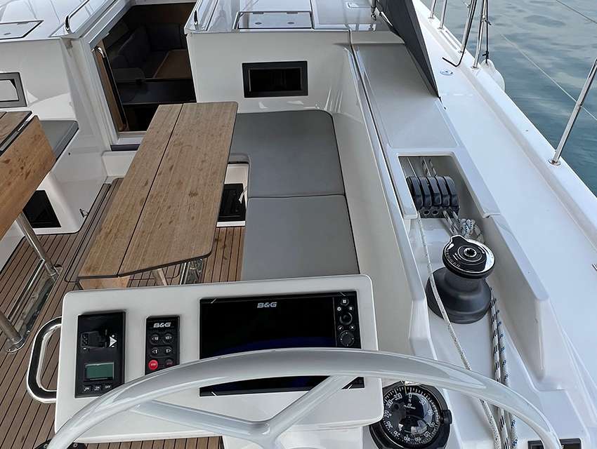 Bavaria C45 Style