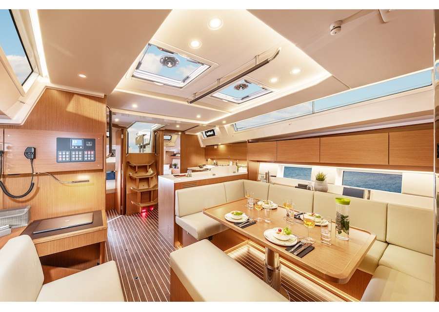 Bavaria C45 Style