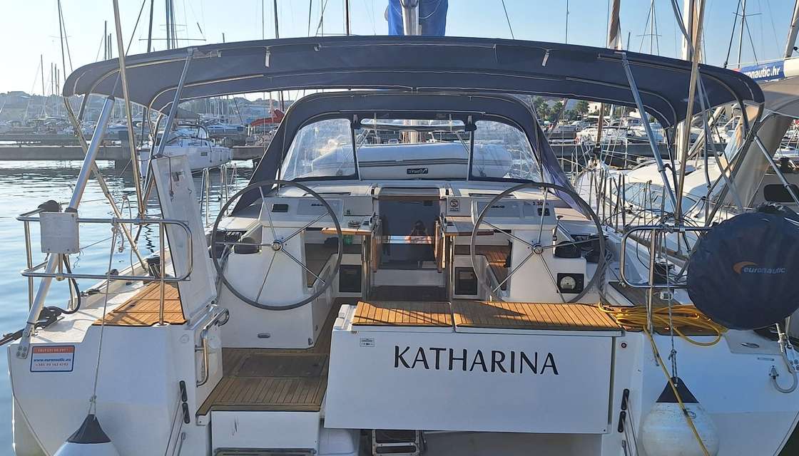 Bavaria C45 Style