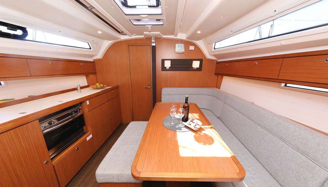 Bavaria Cruiser 41 Style