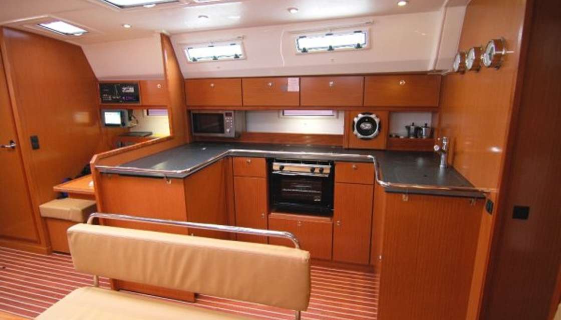 Bavaria Cruiser 50