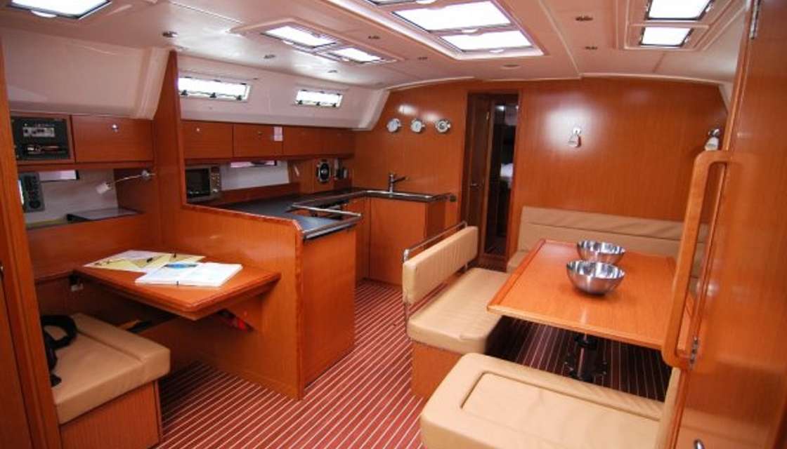 Bavaria Cruiser 50