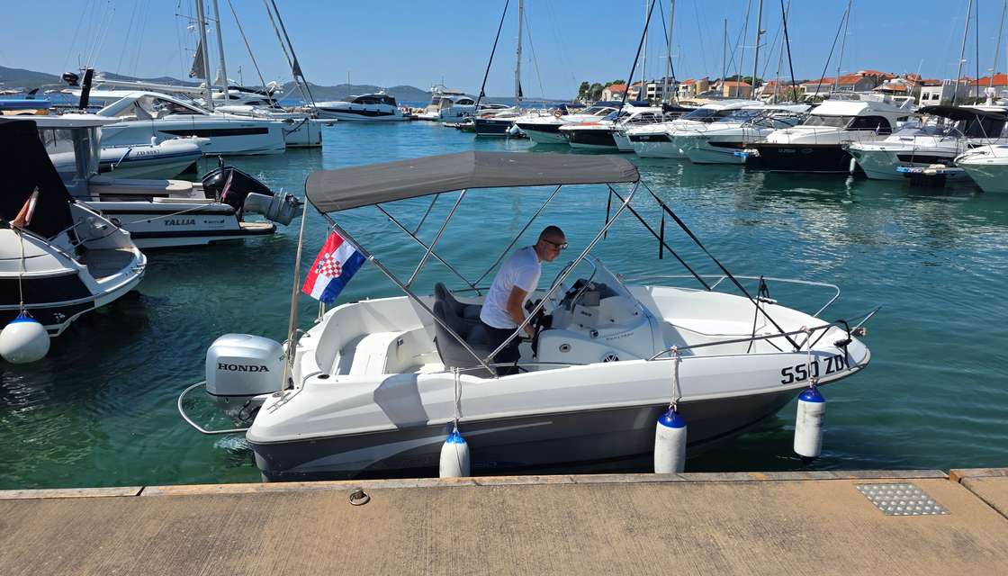Flyer 550 Open