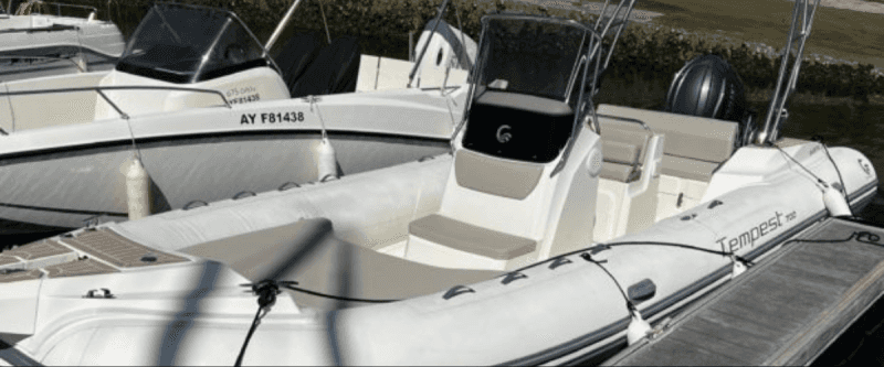 Tempest 700