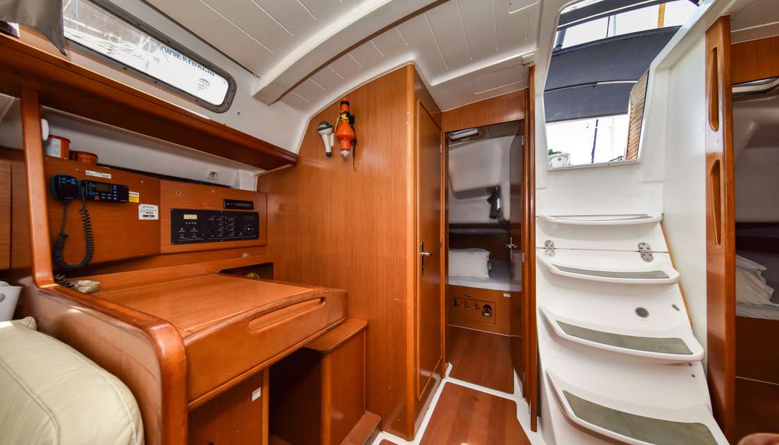Cyclades 50.5
