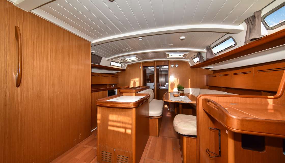 Cyclades 50.5