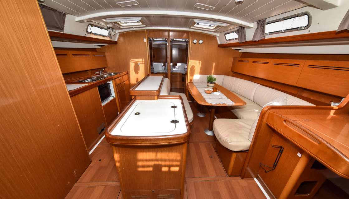 Cyclades 50.5