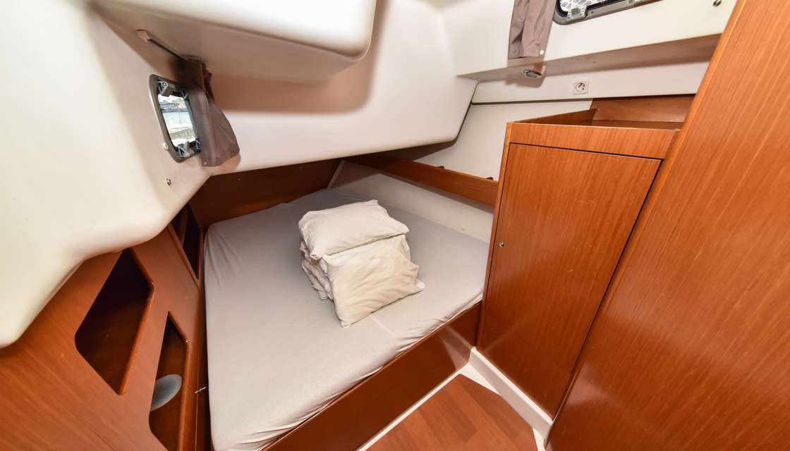 Cyclades 50.5