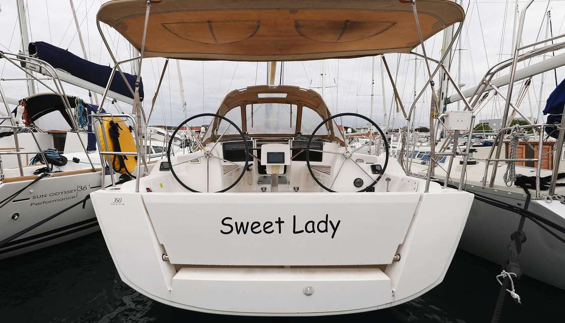 Dufour 350 Grand Large