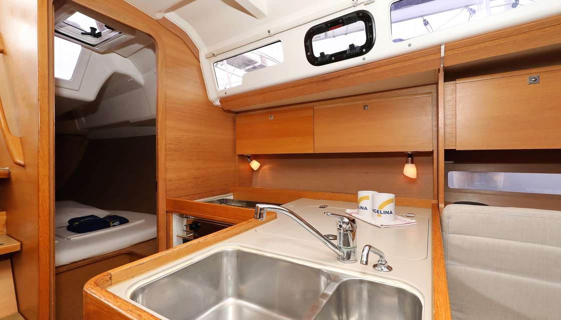 Dufour 350 Grand Large