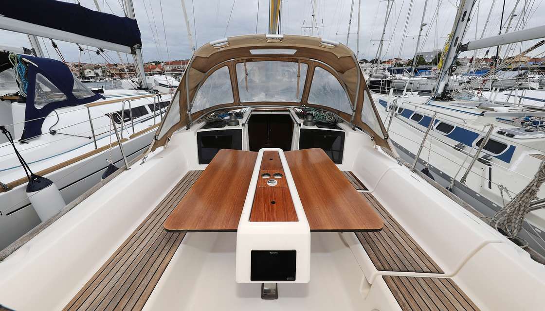 Dufour 350 Grand Large