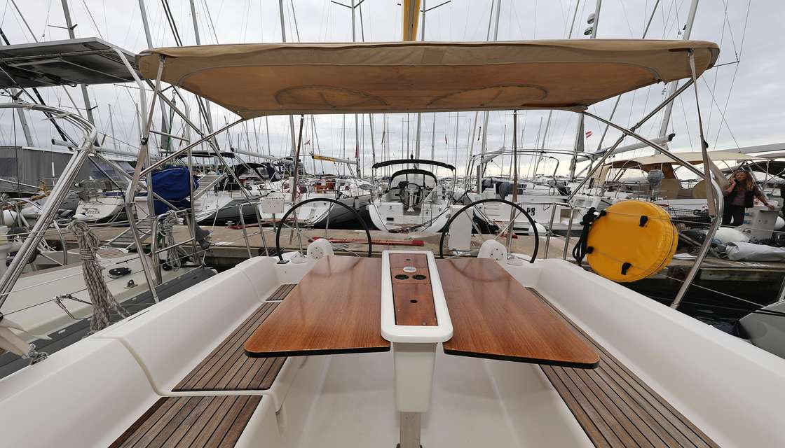 Dufour 350 Grand Large