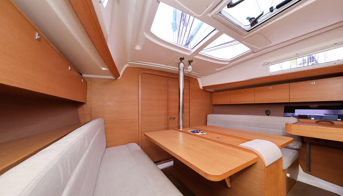 Dufour 350 Grand Large