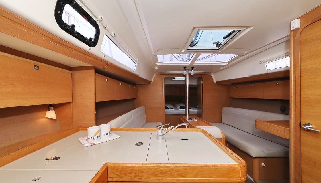 Dufour 350 Grand Large