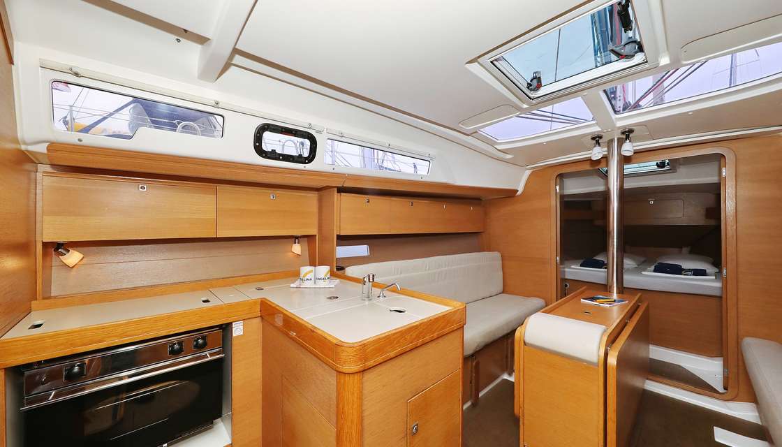 Dufour 350 Grand Large