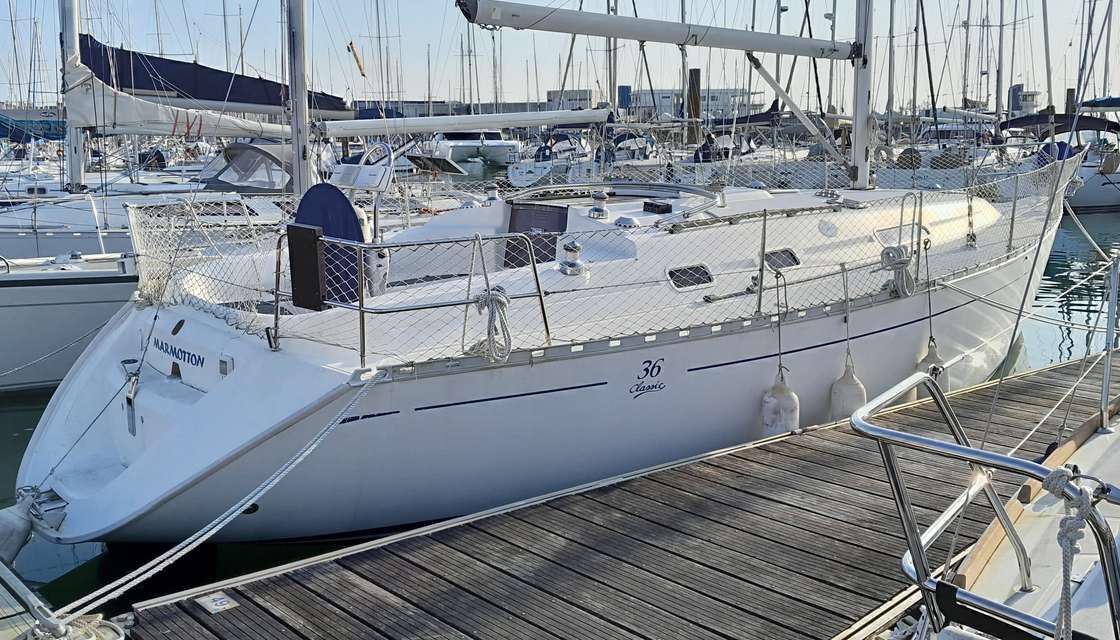 Dufour 36 Classic