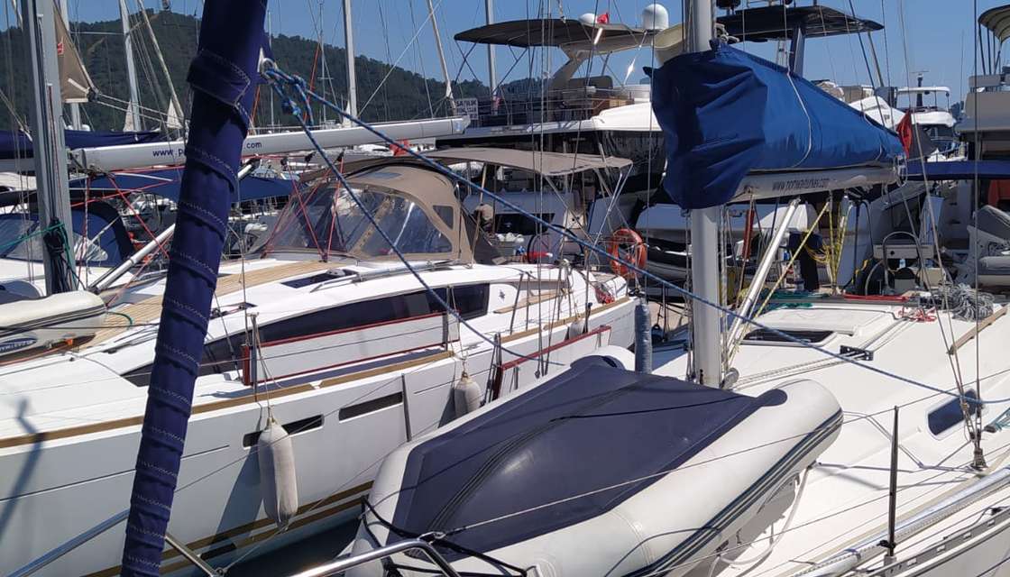 Dufour 36 Classic