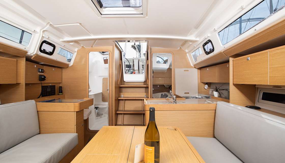Dufour 360 Grand Large