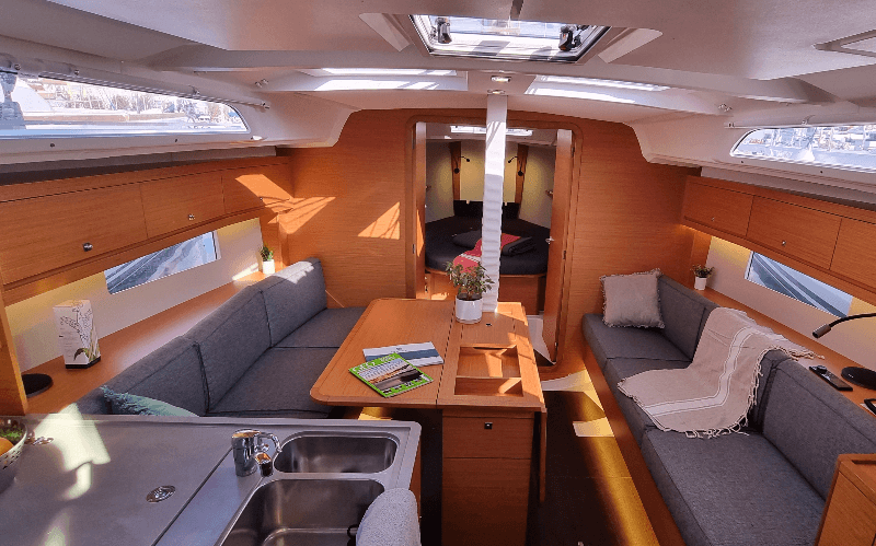 Dufour 37