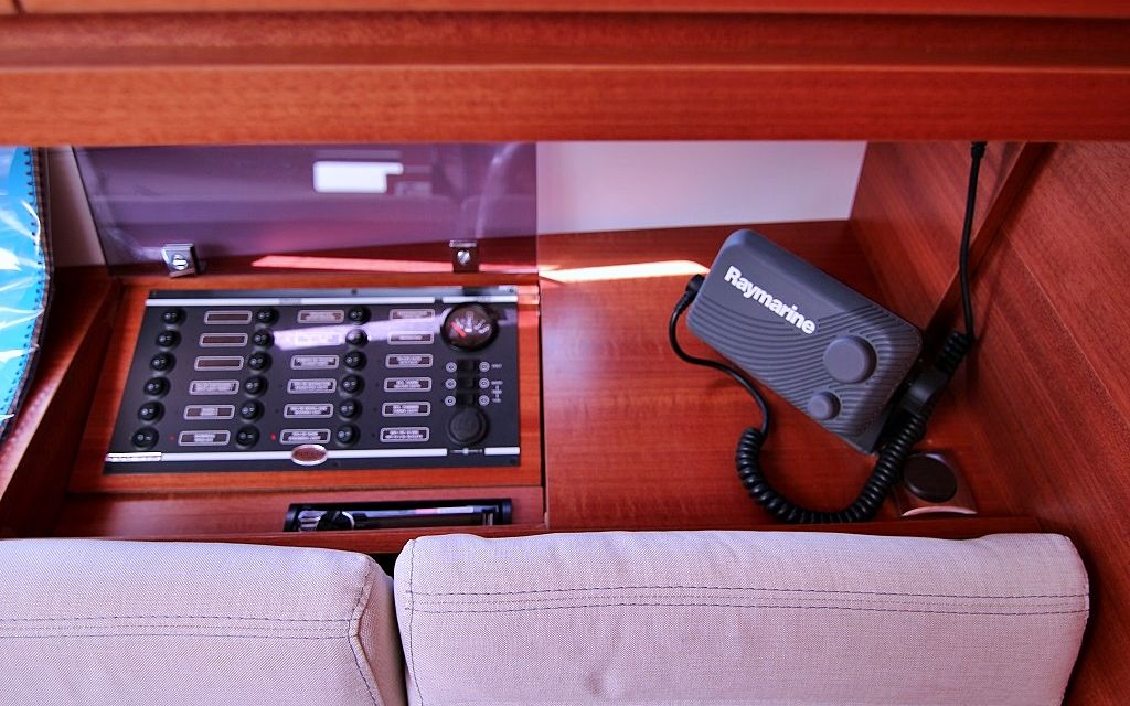 Dufour 382 Grand Large