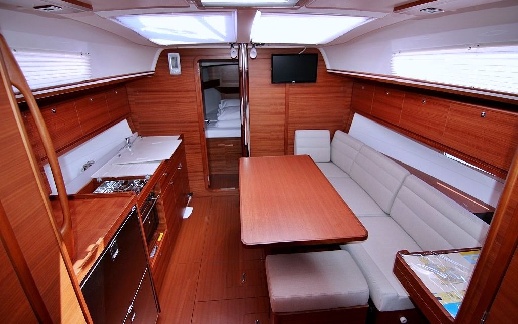 Dufour 382 Grand Large